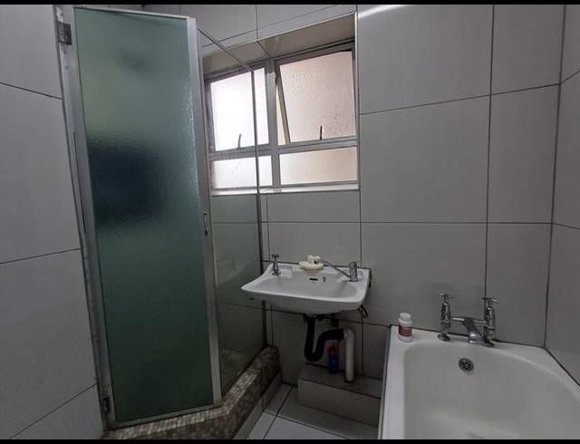 1 BEDROOM PROPERTY TO RENT IN VICTORIA EMBANKMENT